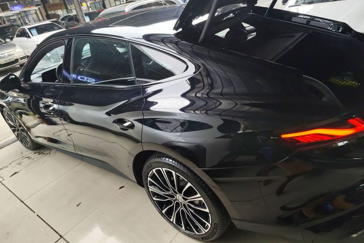 名爵 MG7 2023款 1.5T DCT至美优雅版车身外观6003