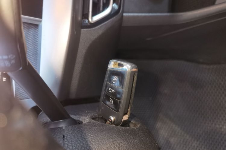 大众 朗逸 2023款 1.5L 自动得逸版中控内饰7001