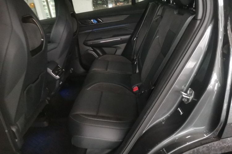 领克01 2023款 1.5TD EM-F PM中控内饰7004