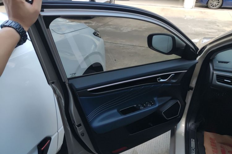 吉利汽车 帝豪GL 2021款 UP 1.4T CVT领曜型中控内饰7006