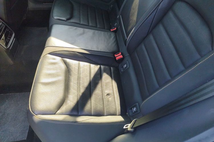 一汽-大众CC 2023款 380TSI 夺目版中控内饰21