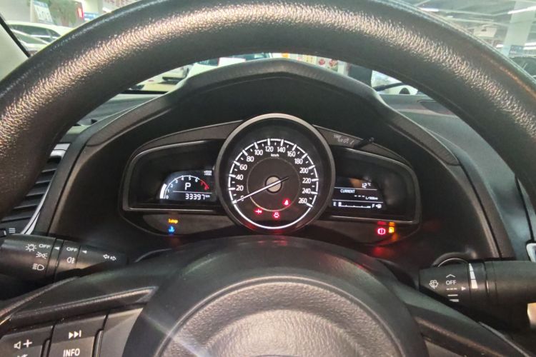 马自达3 昂克赛拉 2017款 三厢 1.5L 自动舒适型 国V中控内饰14