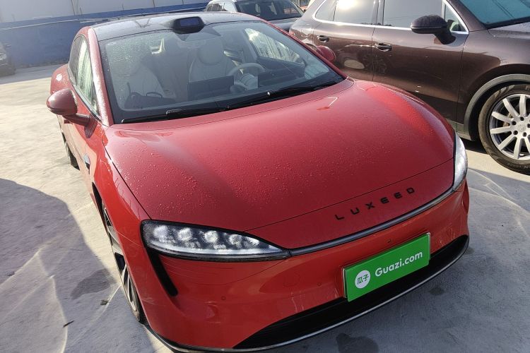 鸿蒙智行 智界S7 2024款 Pro 后驱长航版车身外观3