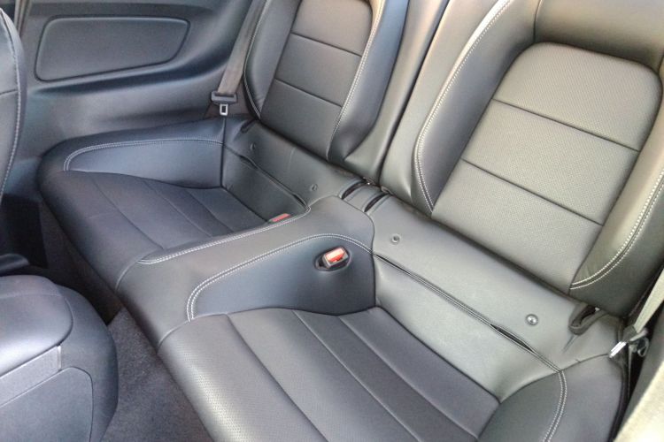 福特 Mustang 2021款 2.3T EcoBoost中控内饰7004