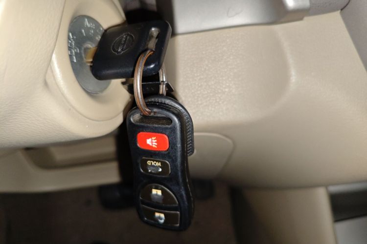 日产 轩逸 2012款 经典 1.6XL 自动豪华版中控内饰7001