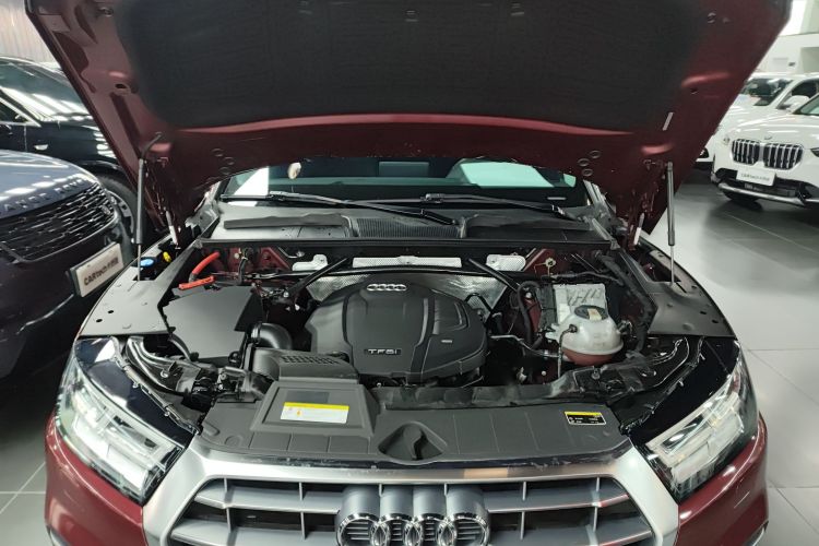 奥迪Q5L 2018款 45 TFSI 尊享时尚型 国VI局部细节24