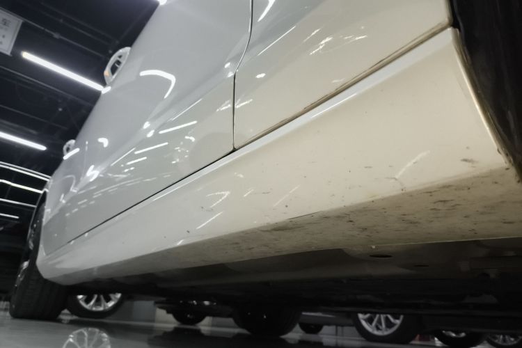 沃尔沃V60 2024款 B5 智远运动版局部细节9001