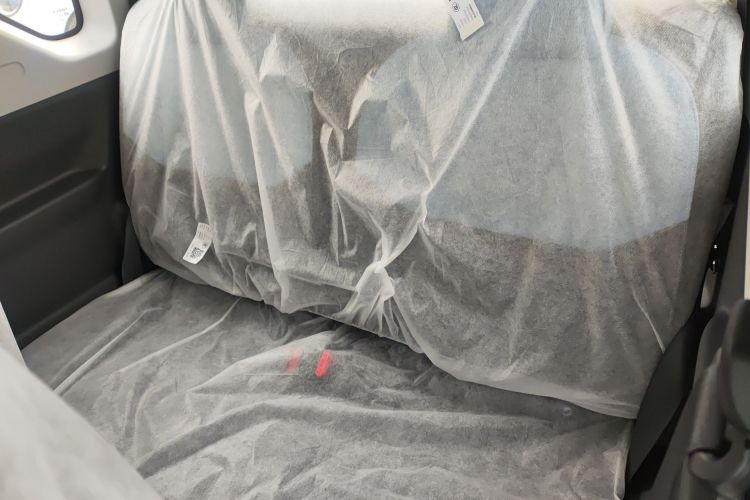 吉利银河 2024款 熊猫mini 200km 耐力熊中控内饰7004