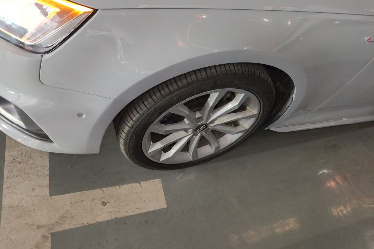 奥迪A4L 2019款 40 TFSI 时尚型 国V车身外观6007