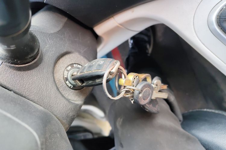 江淮瑞风 瑞风M3 2023款 PLUS 1.5T 5/7座经典版中控内饰7001