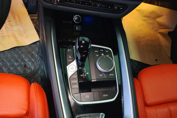 宝马Z4 2022款 sDrive 25i M运动套装中控内饰18