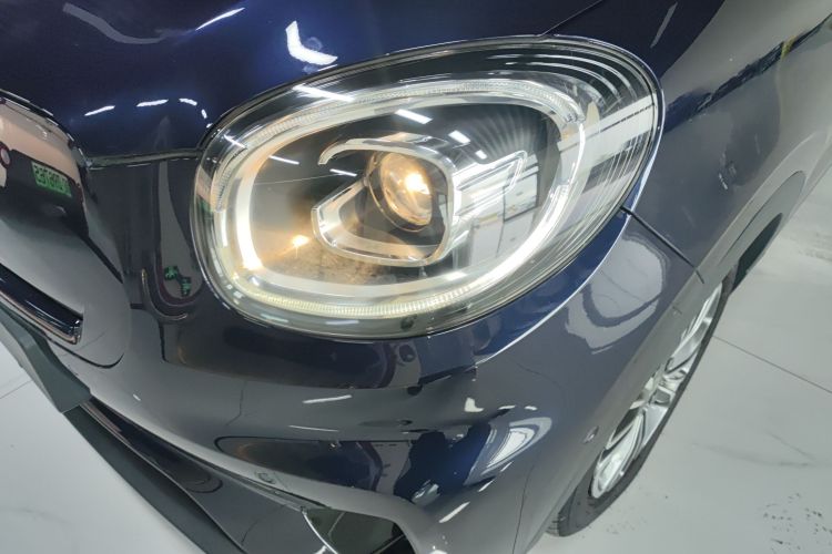 零跑汽车 零跑T03 2020款 400豪华版车身外观36