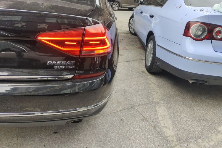 大众 帕萨特 2016款 330TSI DSG御尊版车身外观6006