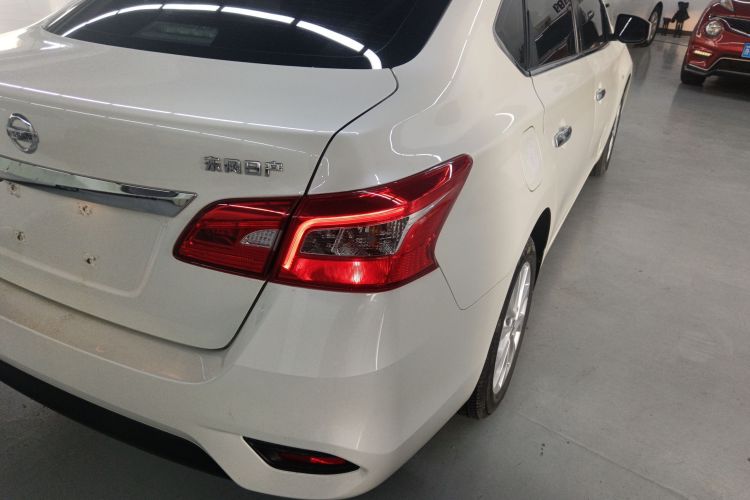 日产 轩逸 2022款 经典 1.6XE CVT舒适版车身外观6006