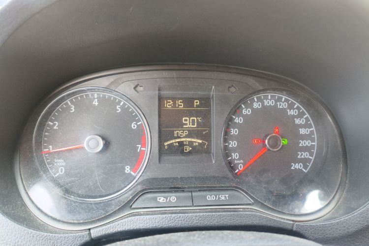 大众 Polo 2016款 1.4L 自动风尚型中控内饰14