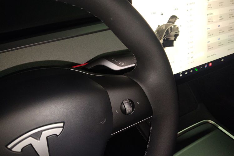 特斯拉 Model Y 2023款 后轮驱动版局部细节18