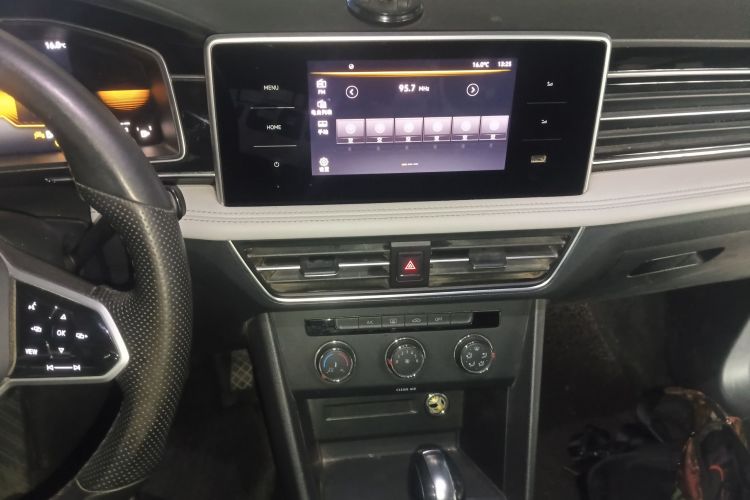 大众 途观L 2022款 330TSI 自动两驱舒享版局部细节16