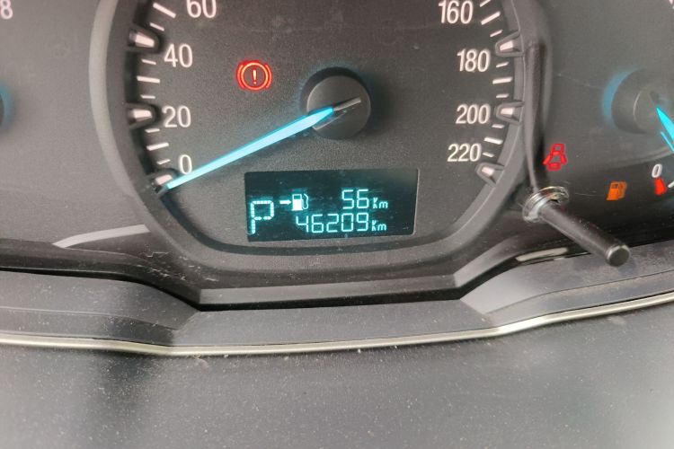 福特 福睿斯 2017款 1.5L 自动舒适型中控内饰15