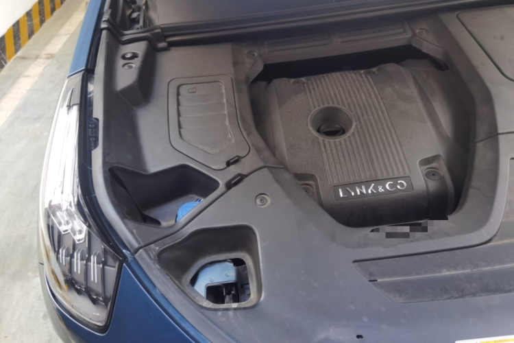 领克01 2017款 2.0T 两驱耀Pro版局部细节9003