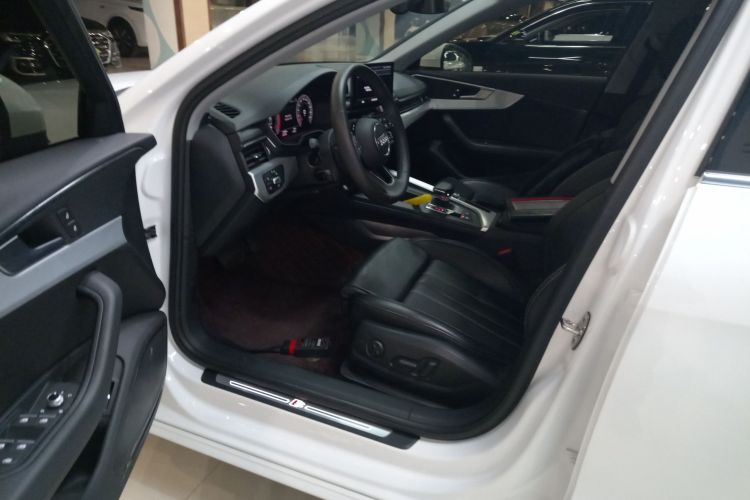 奥迪A4L 2022款 40 TFSI 时尚动感型局部细节19