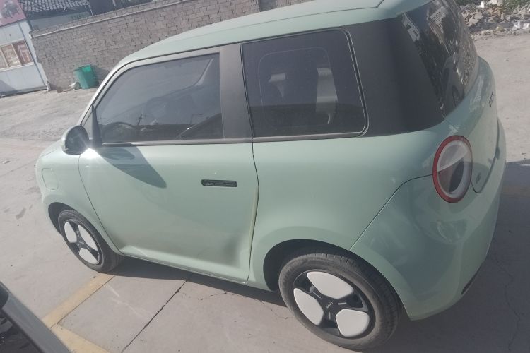 长安启源 长安Lumin 2022款 210km 香甜款车身外观4