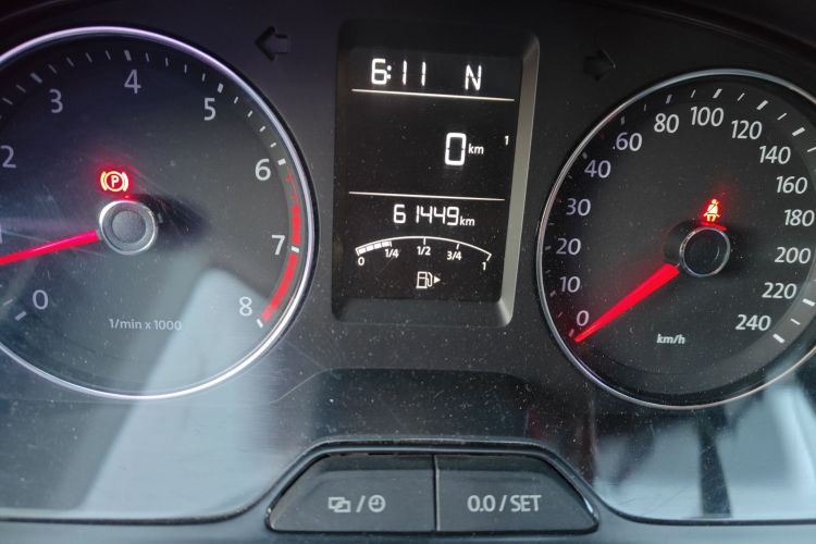 大众 朗逸 2013款 改款经典 1.6L 自动舒适版中控内饰15