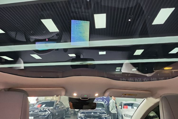 蔚来ET5 2024款 75kWh中控内饰22