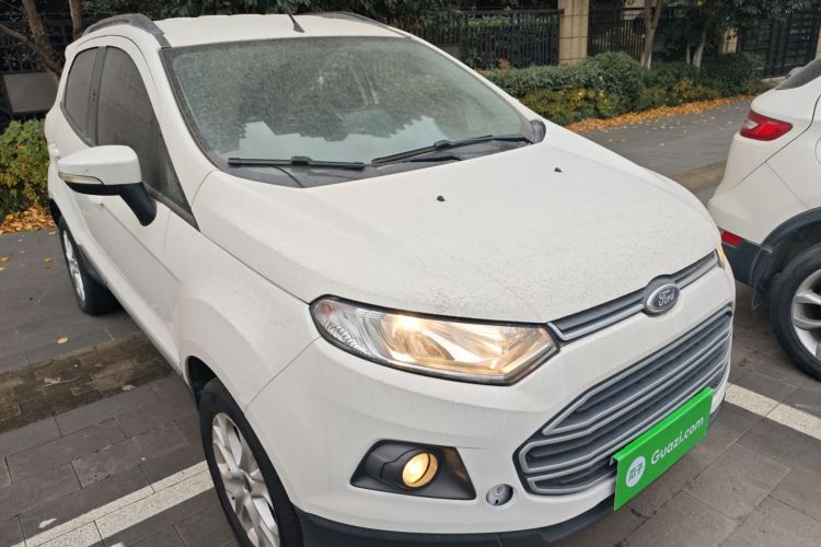 福特 翼搏 2013款 1.5L 自动风尚型车身外观3