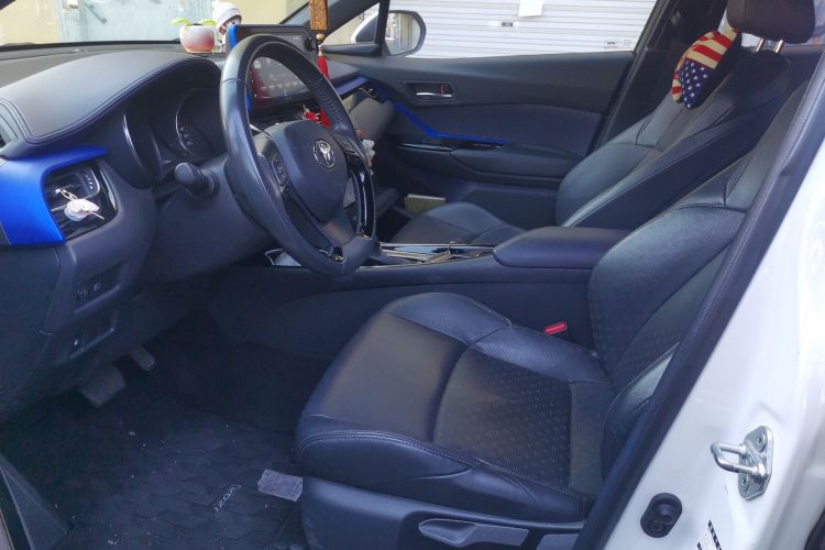 丰田 奕泽IZOA 2018款 2.0L 奕驰版 国VI中控内饰19