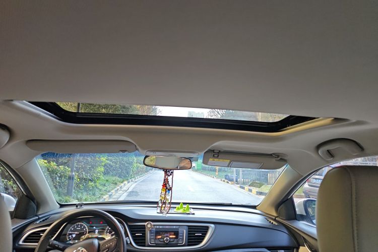 别克 英朗 2017款 15N 自动精英型中控内饰22