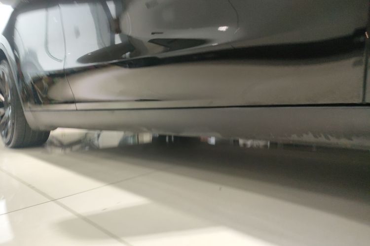 特斯拉 Model Y 2022款 改款 后轮驱动版机舱底盘29