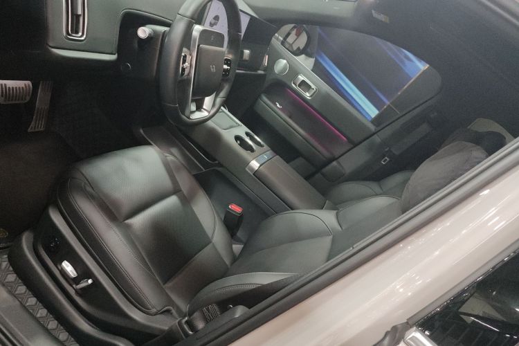 理想汽车 理想L6 2024款 Pro中控内饰19