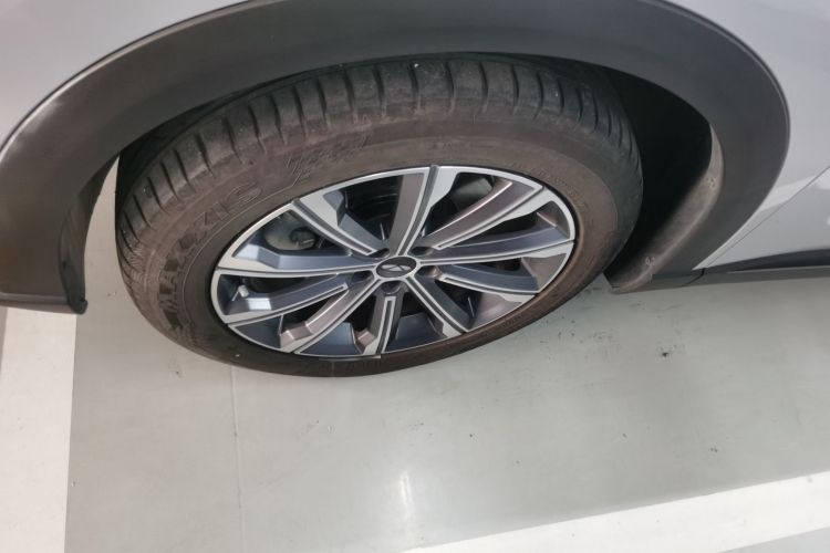 奇瑞 风云T9 2024款 120 长续航版标准型 5座 三元锂车身外观6007