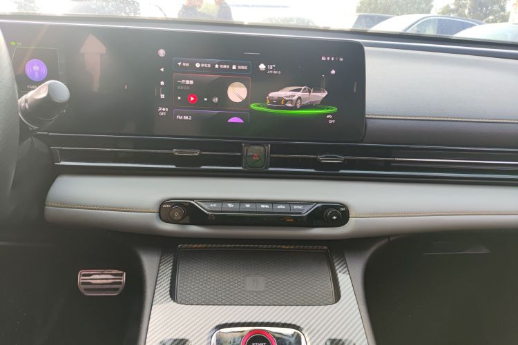 广汽传祺 影豹 2021款 270T DCT J16版中控内饰16