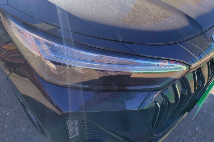 星途揽月 2022款 探享版 400T 四驱星享 5座车身外观8