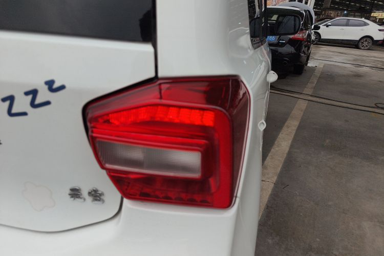 BAW北汽制造 元宝 2022款 智萌版车身外观9