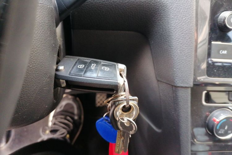 大众 高尔夫 2018款 1.6L 自动舒适型中控内饰7001