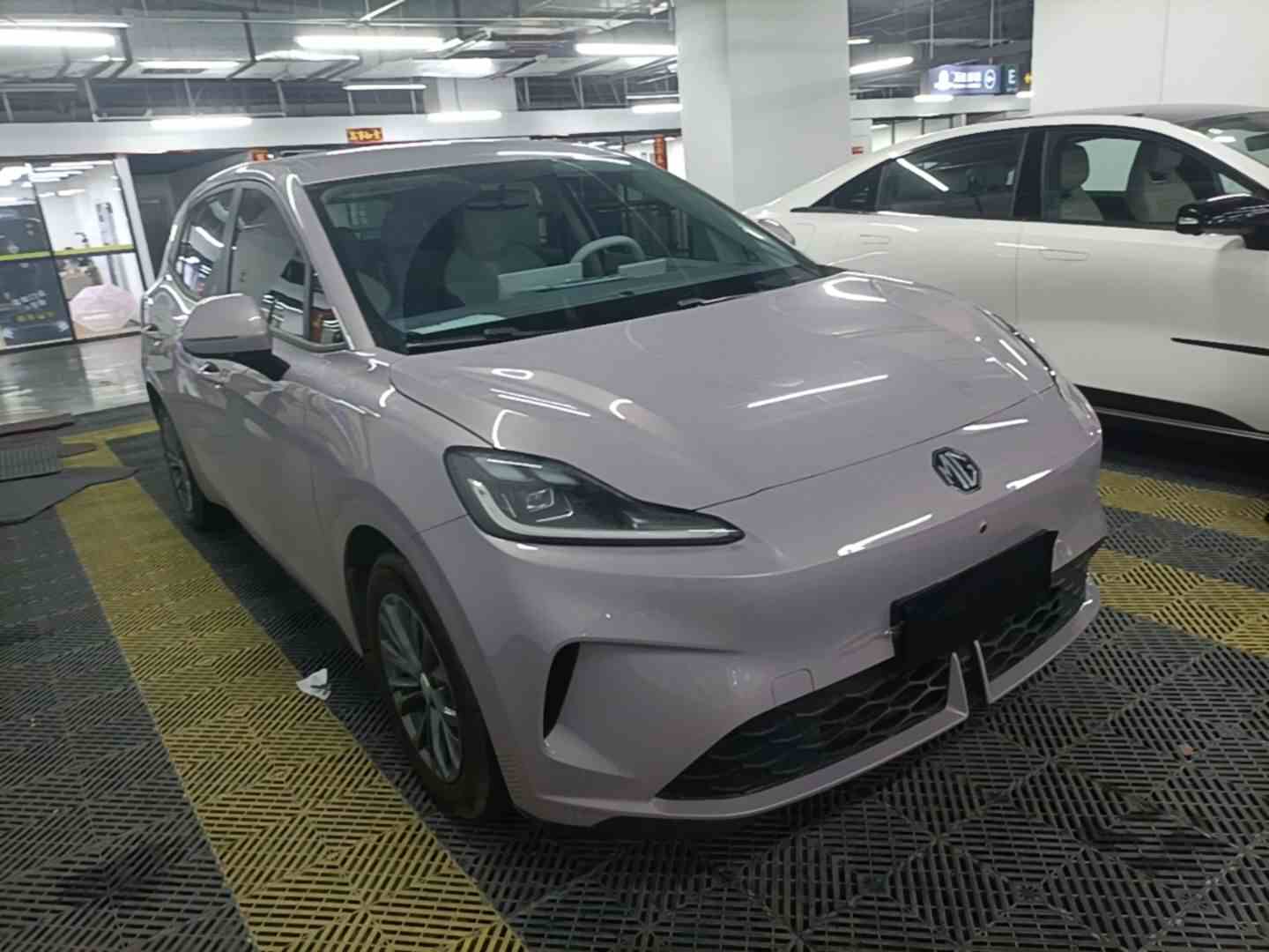 名爵 MG4 EV 2026款 437 从容版(5)