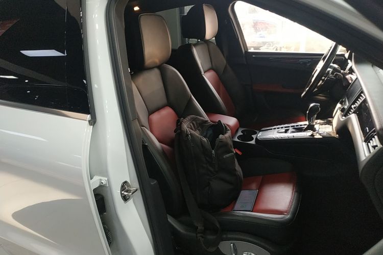 保时捷 2017款  Macan S 3.0T局部细节41