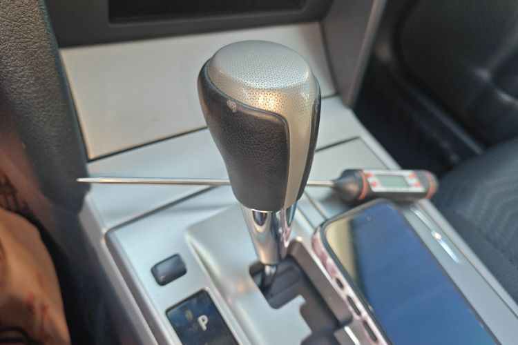 丰田 凯美瑞 2012款 骏瑞 2.0S 耀动版中控内饰18