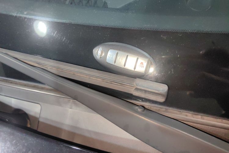 日产 轩逸 2014款 1.6XV CVT尊享版中控内饰11