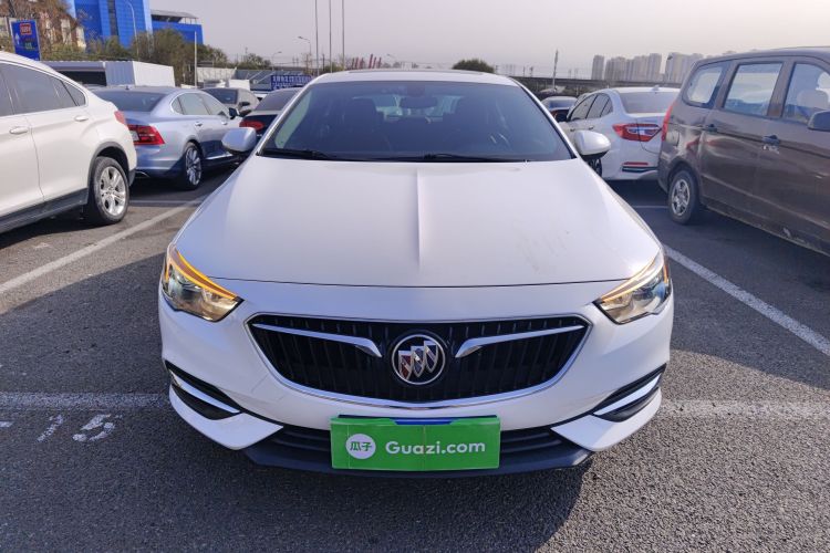 别克 君威 2019款 20T 精英型 国VI车身外观6001