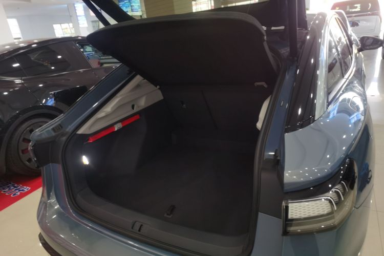 大众ID.7 VIZZION 2024款 首发版机舱底盘23