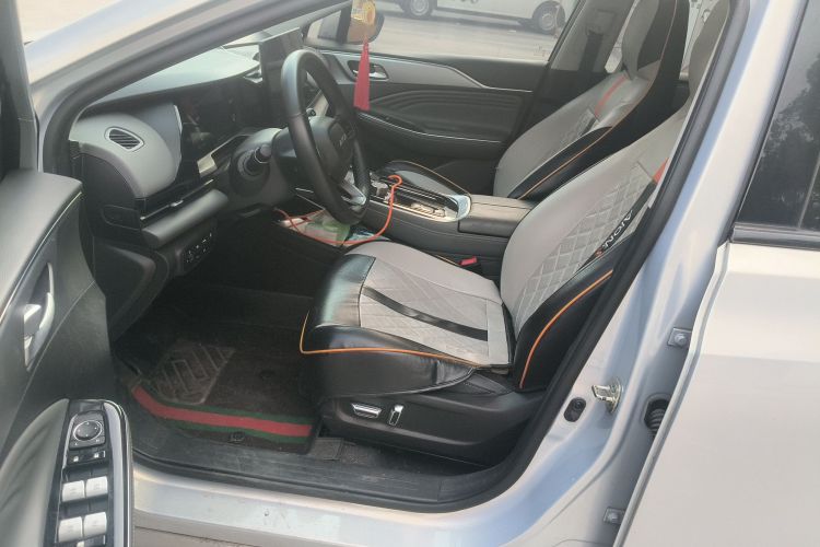 埃安 AION S Plus 2023款 70 乐享版 三元锂中控内饰7003