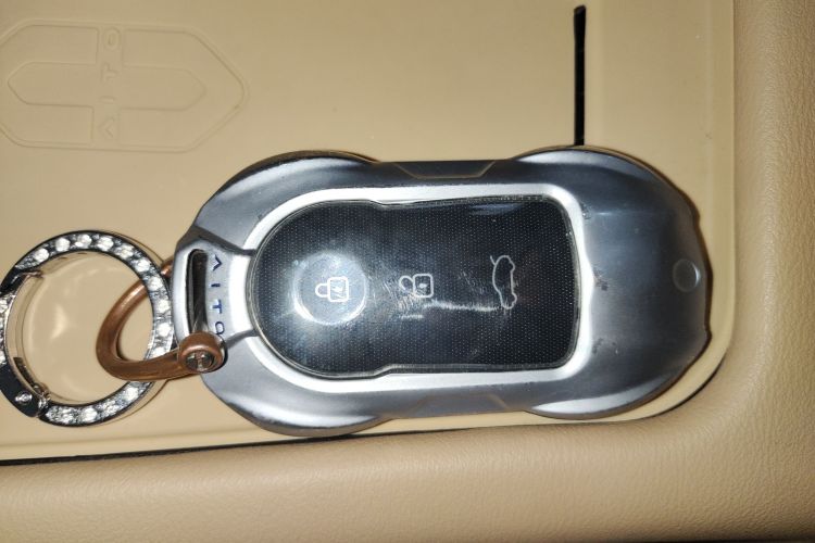 鸿蒙智行 问界M7 2024款 1.5T 后驱Plus版 5座中控内饰11