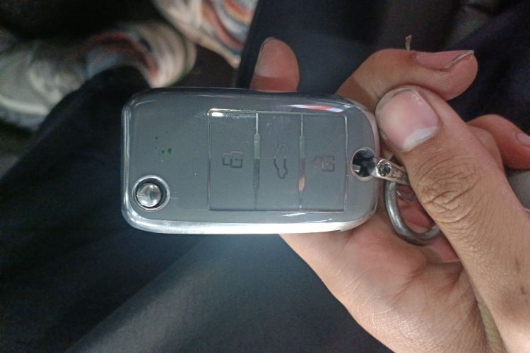 荣威RX8 2018款 30T 智联网两驱至尊版中控内饰7001