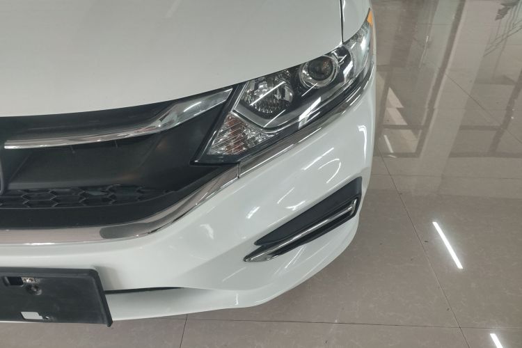 本田 杰德 2017款 1.8L 自动舒适版 5座车身外观36