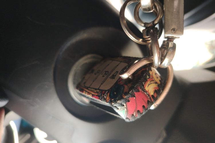 哈弗H1 2015款 1.5L AMT豪华型中控内饰11