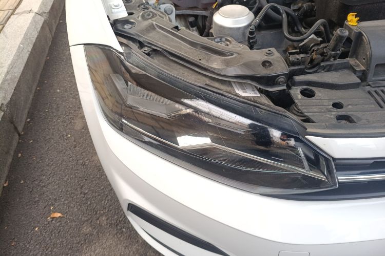 大众 Polo 2021款 Plus 1.5L 自动炫彩科技版车身外观8