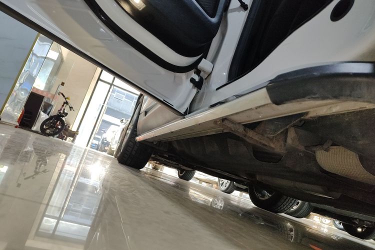 福特 锐界 2018款 EcoBoost 245 两驱豪锐型 7座 国V局部细节9002